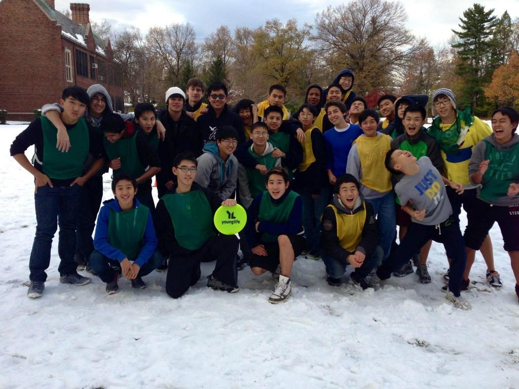 Ultimate Frisbee Serves Up Fun