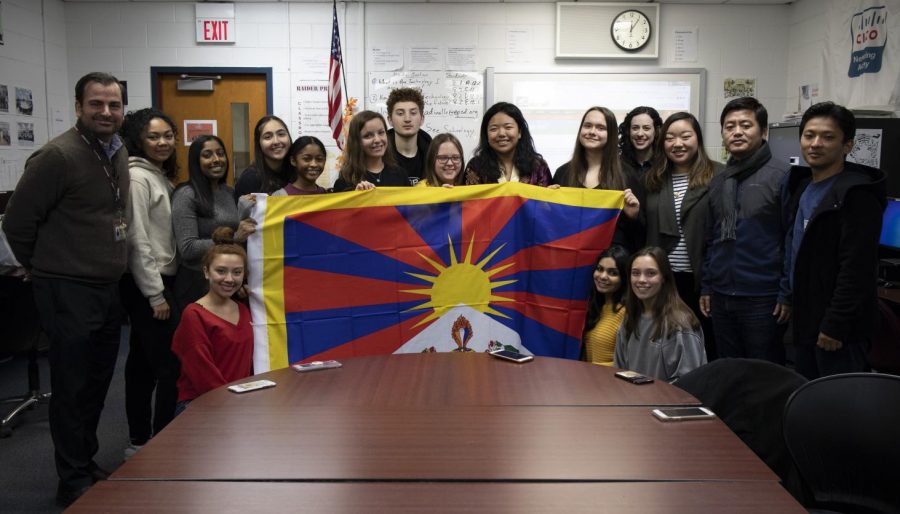 Tibet Club Gives $1000 Donation