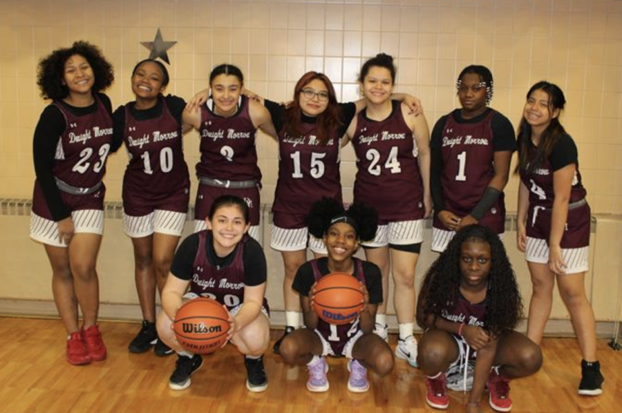 DMHS Girls Basketball: Strain & Gain
